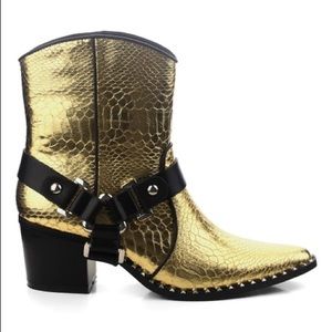 Cape robbin gold western ankle boot